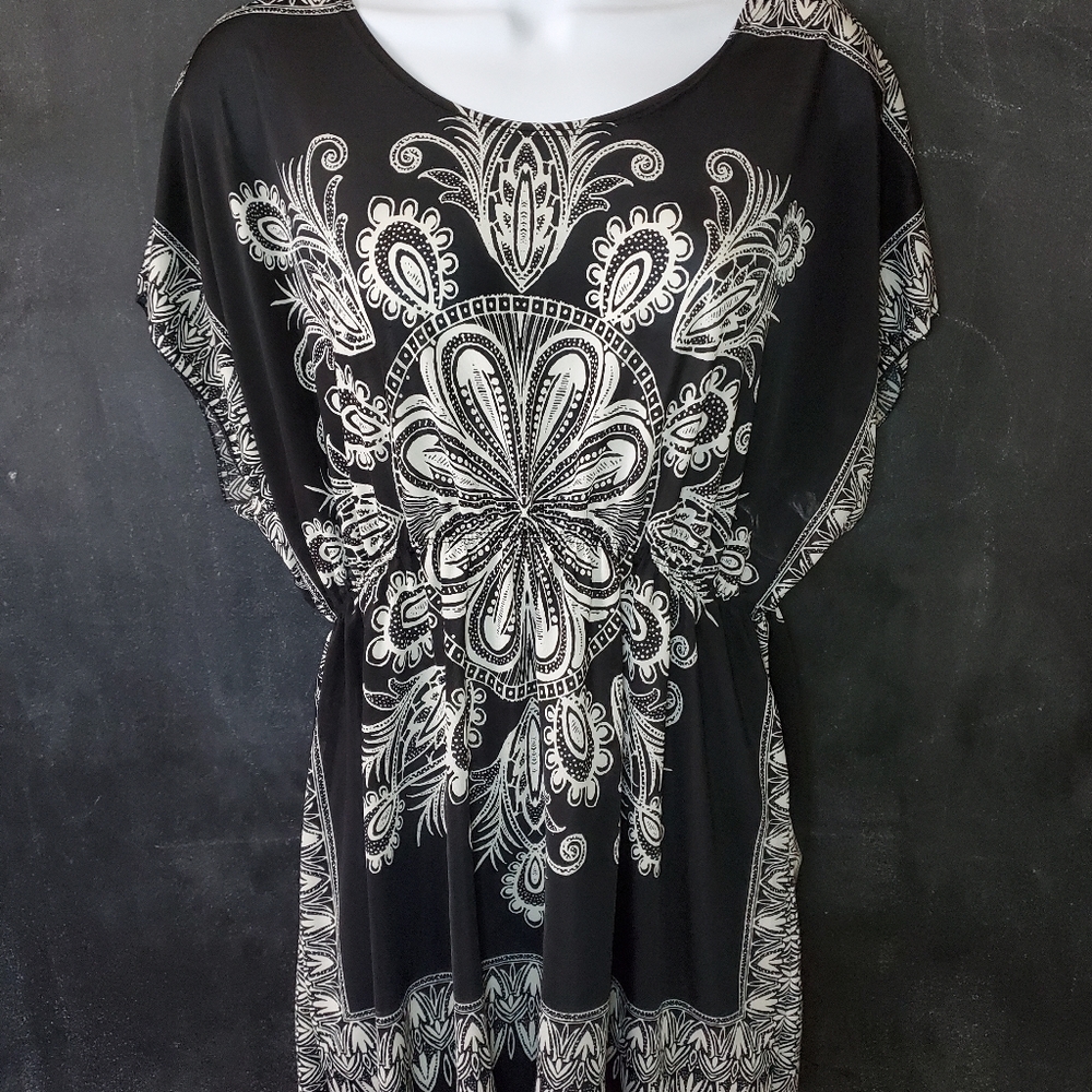 Julie's Closet Umpire Waist Blouse